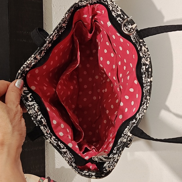 Bucket Style Shoulder Bag - Picture 7 of 10